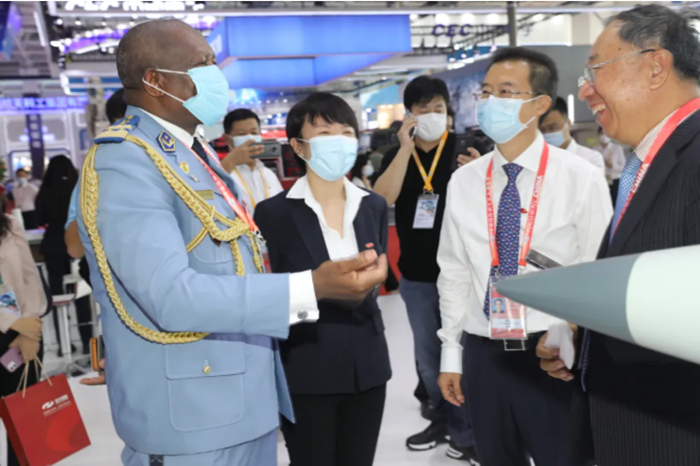 珠海航展专业日，，星空娱乐爆破备受瞩目-星空娱乐