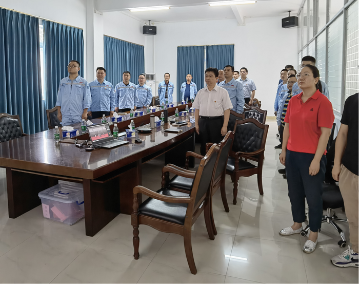 奋斗百年催人进，，，，，驻足国防显继续——明华公司组织寓目建党100周年庆祝大会-星空娱乐