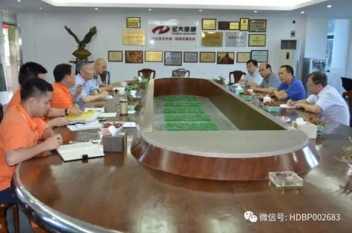 星空娱乐-梦想照进现实,起劲成绩未来!