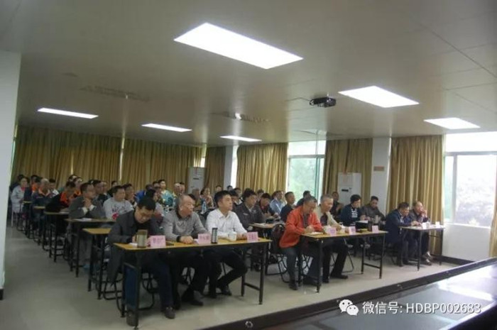 星空娱乐-梦想照进现实,起劲成绩未来!