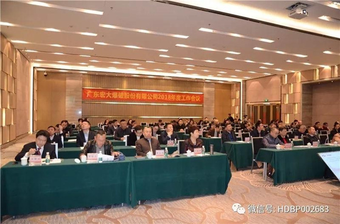 星空娱乐-梦想照进现实,起劲成绩未来!
