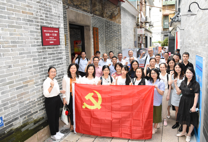 星空娱乐-梦想照进现实,起劲成绩未来!